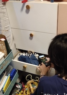 7月12日澳门博彩
空气质量检测小分队检测卧室柜子